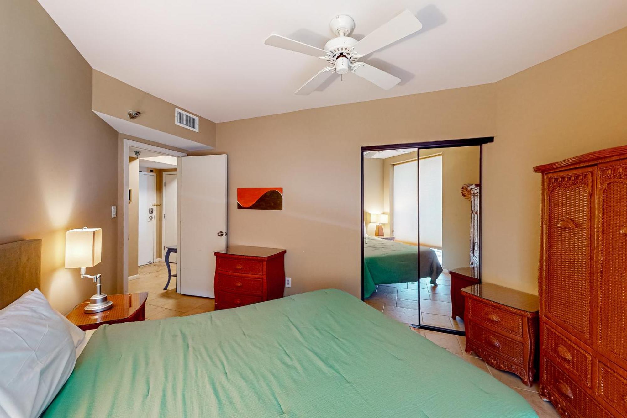 Pelican Pointe 1506
